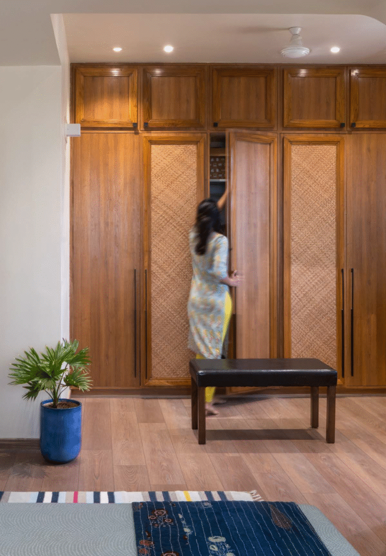 pNG Portfolio_Darshan Rughani_Page_09_Image_0002